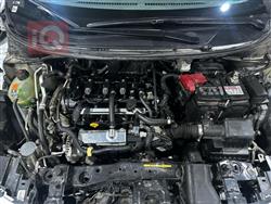 نيسان فيرسا